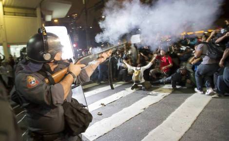 Police fire on protesters in Brazil
